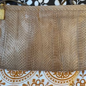 Vintage Saks Fifth Ave snakeskin purse with removable strap Excellent condition